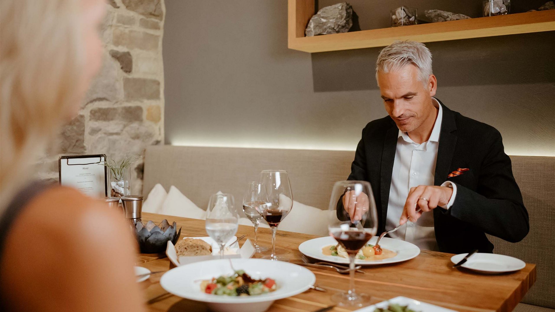 Ihr Restaurant in Garmisch mit Panoramablick Ihr Restaurant in Garmisch mit Panoramablick