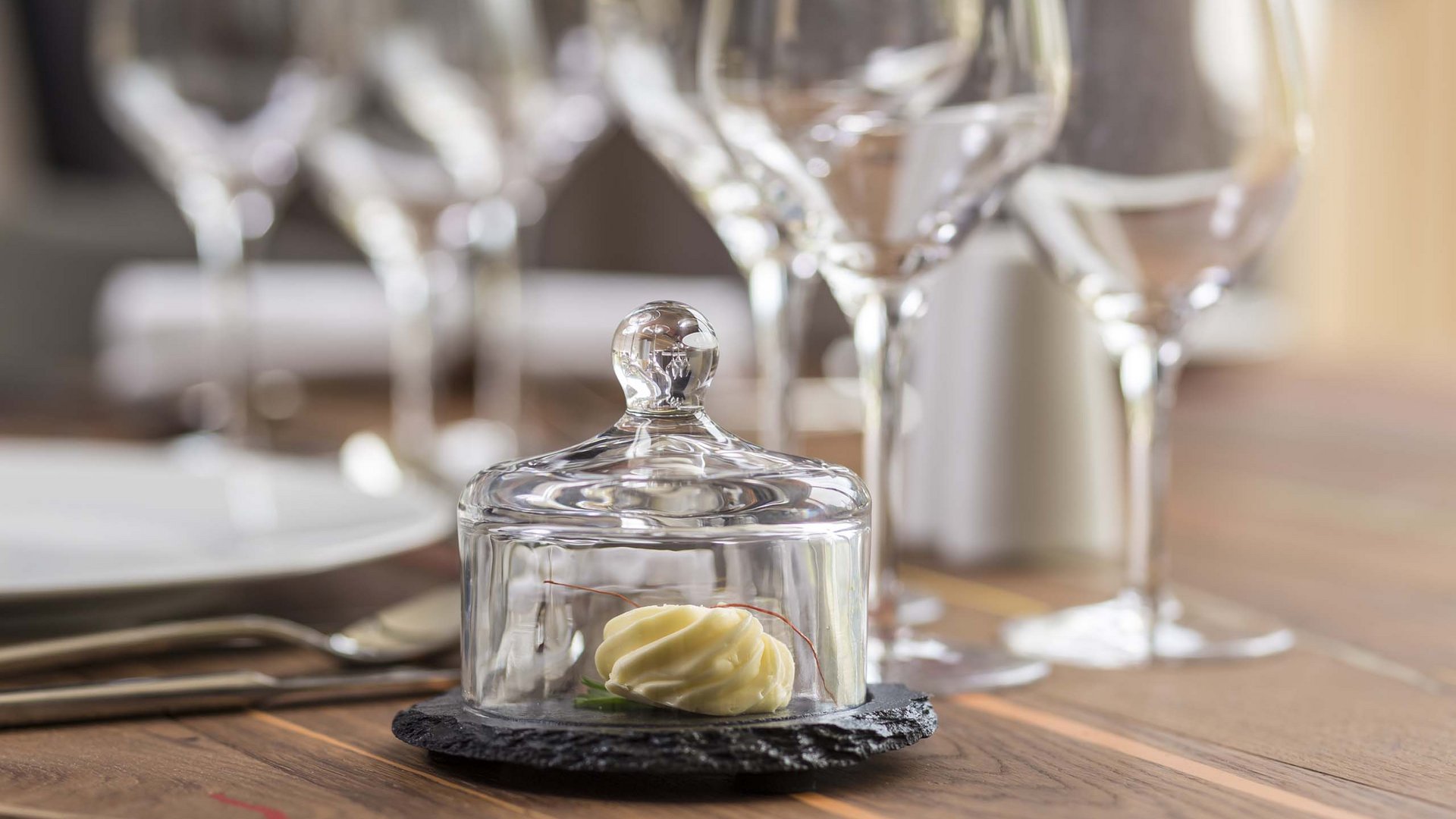 Ihr Restaurant in Garmisch mit Panoramablick Ihr Restaurant in Garmisch mit Panoramablick