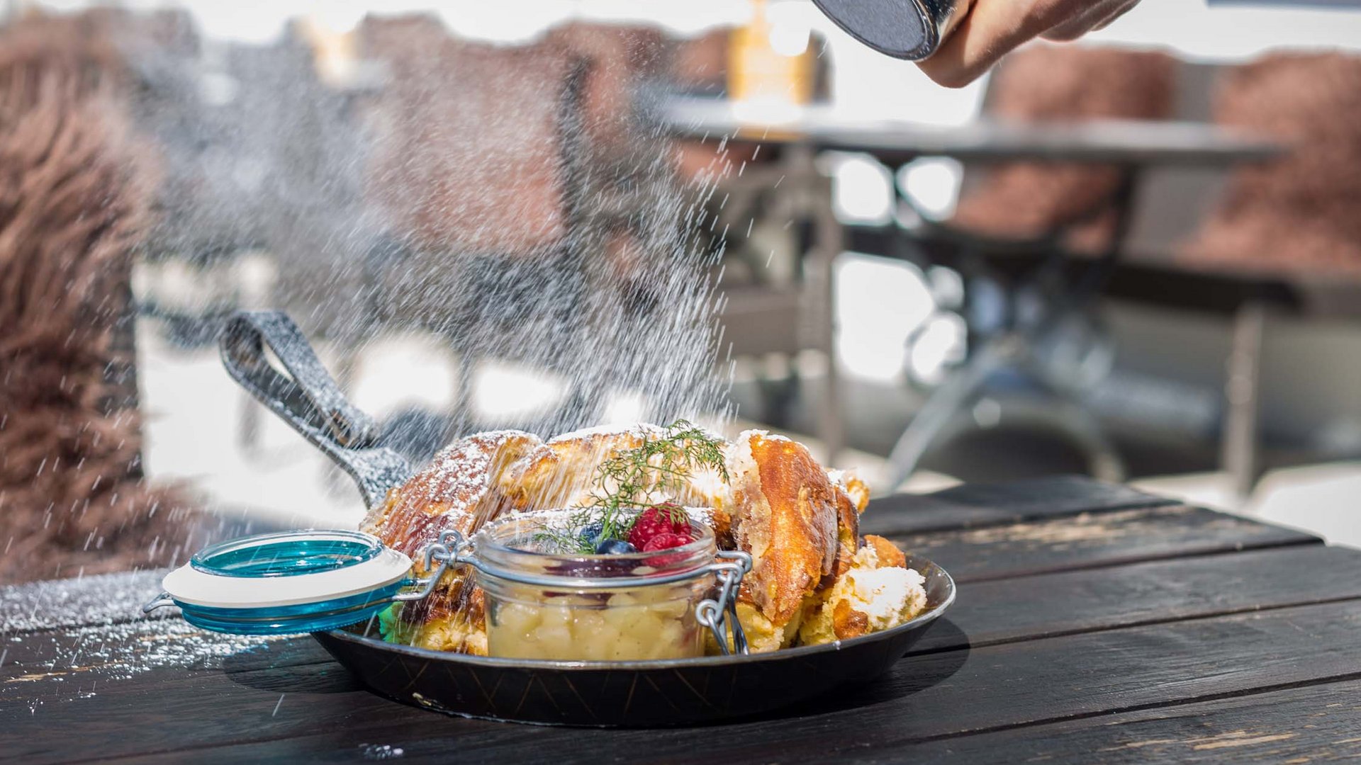 Ihr Restaurant in Garmisch mit Panoramablick Ihr Restaurant in Garmisch mit Panoramablick